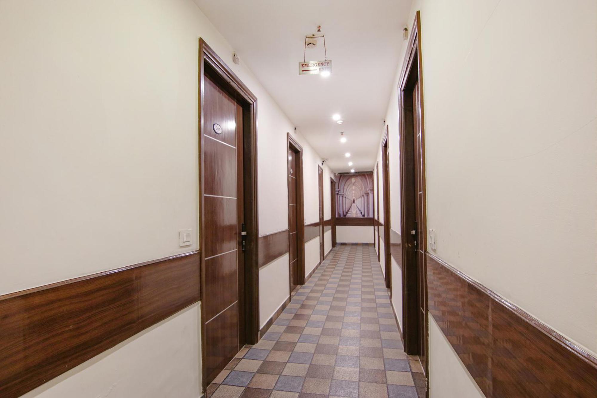 Fabhotel Lime Wood Mohali Exterior foto