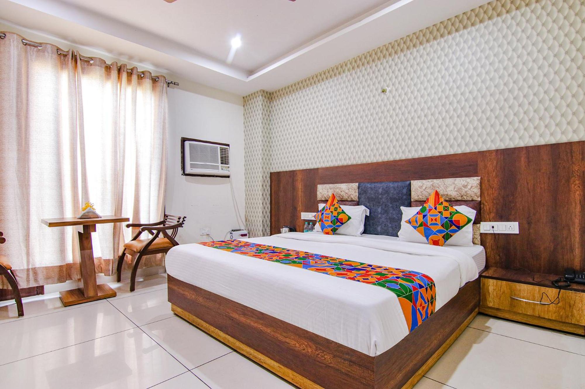 Fabhotel Lime Wood Mohali Exterior foto