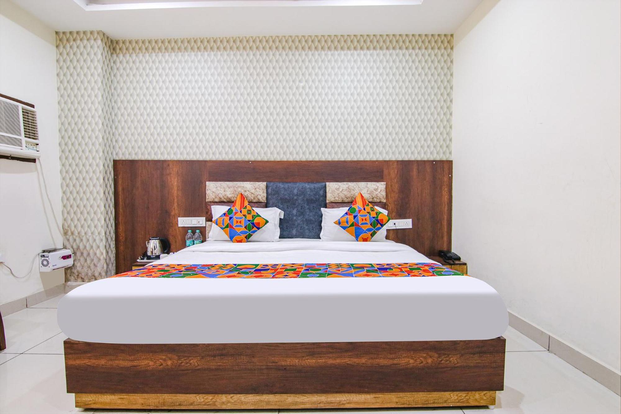 Fabhotel Lime Wood Mohali Exterior foto